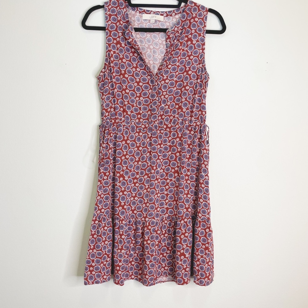 LOFT sleeveless dress with buttons and adjustable waist